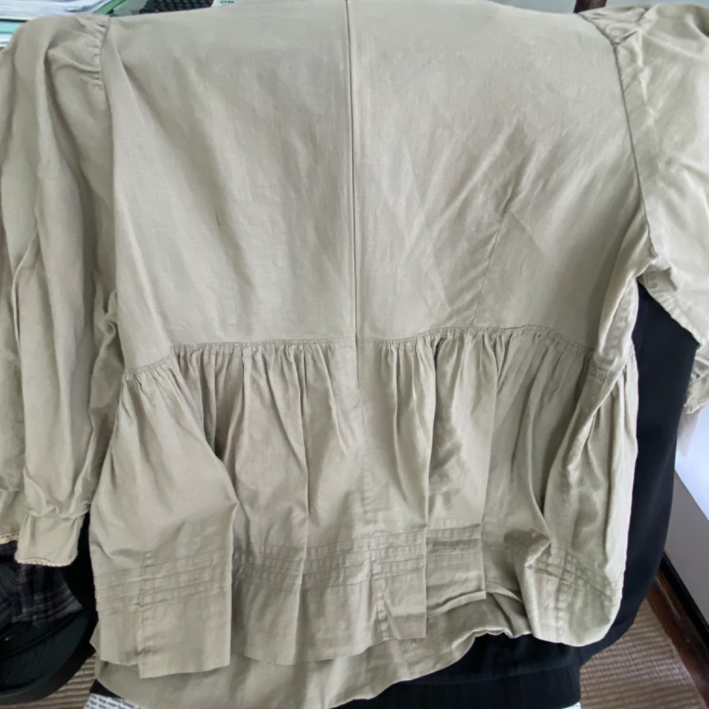 Shirt - Picture 2 of 3